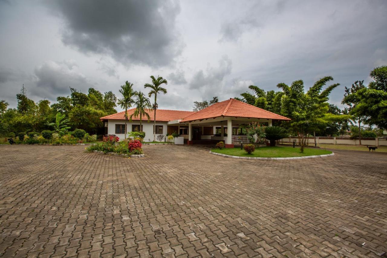 Kstdc Hotel Mayura Yagachi, Belur Belur  المظهر الخارجي الصورة