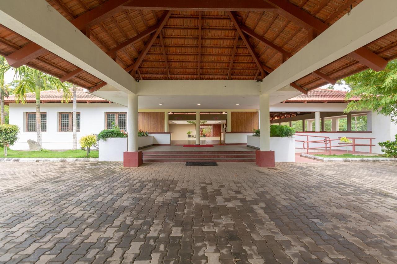 Kstdc Hotel Mayura Yagachi, Belur Belur  المظهر الخارجي الصورة